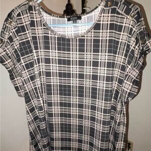 Elegant Black and White Plaid Blouse